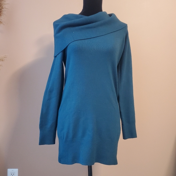 FCUK Long Sleeve Cowl Neckline Mini Sweater Dress in Green - Picture 2 of 12